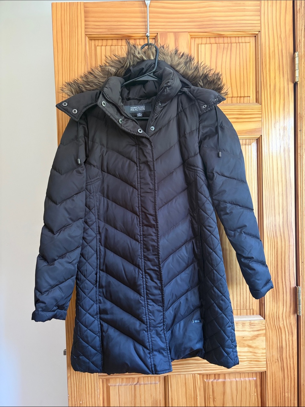 Black Women’s Quilted Hooded Puffer Coat